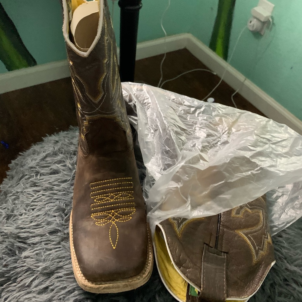 Used boots